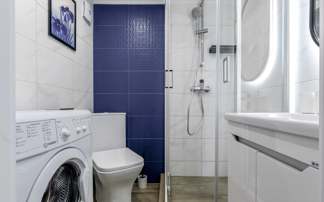 Апартаменты Четырёхместная Студия Новая Стильная на Жуковского 7