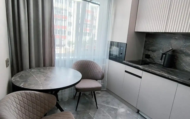 Uyutnaya Kvartira v Tsentre Goroda Flat