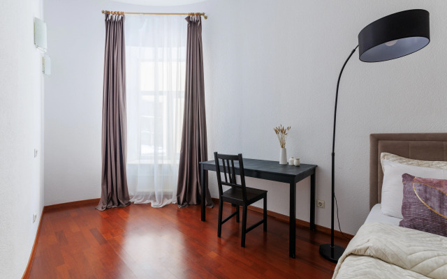 Uyutnaya Kvartira Na Moyke 32 DereMRents Flat