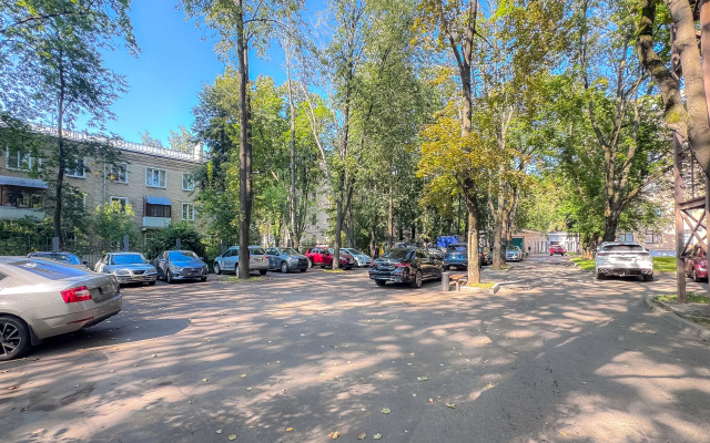 Апартаменты Аллея Первой Маевки 15к3