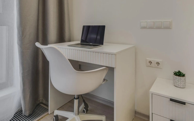 Апартаменты Уютная студия с видом на парк