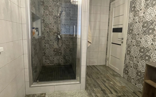 Частный дом на улице Суворова 11