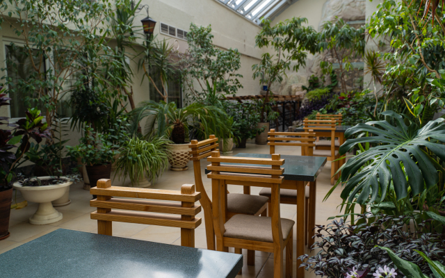 Biznes Hotel Evraziya