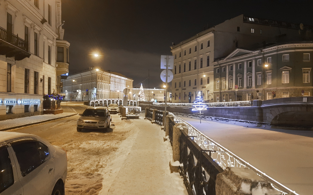 Na Dvortsovoy Ploschadi Apartments