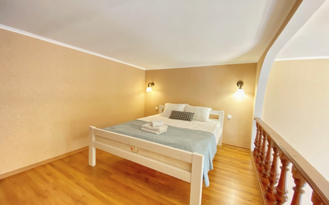 Apart-Comfort Dvuhurovnevye na Volzhskoj Naberezhnoj 49/1 Apartment
