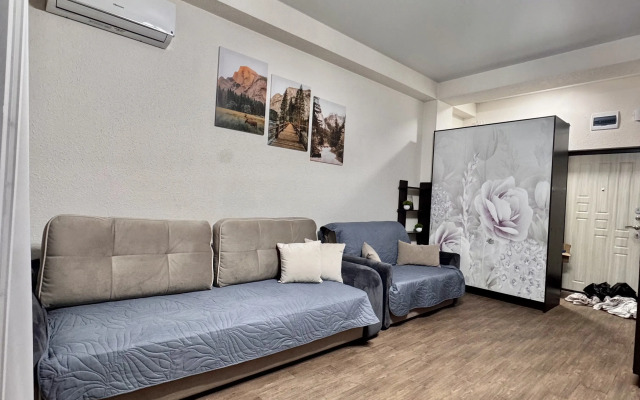Ryadom S Olimpiyskim Parkom Apartament