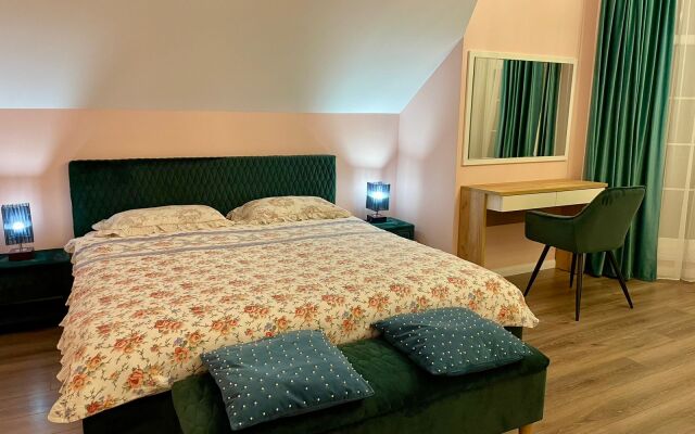 Dlya Vsey Semyi S Zonoy Spa Private House