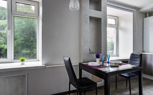 MaxRealty24 Ukrainskiy Bulvar Apartments