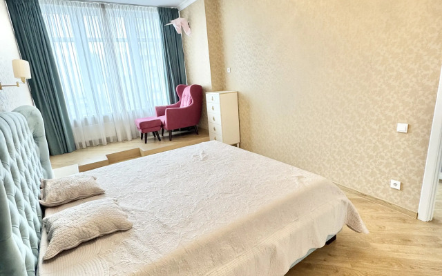 Апартаменты Большая Трешка на Репина 4