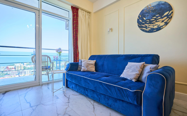 Апартаменты с Шикарным Видом на Море в Центре Сочи