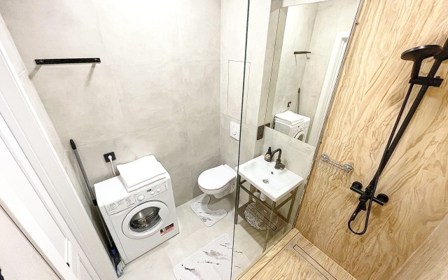 V Tsentre Goroda Partizanskaya 199 Apartments