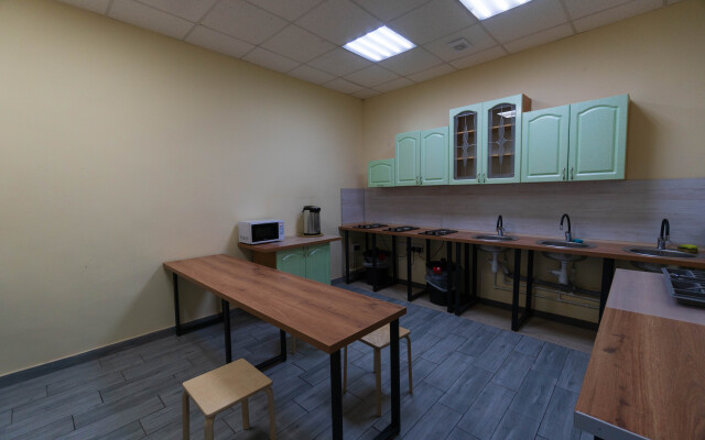 Vse Medvedi All Bears Hostel