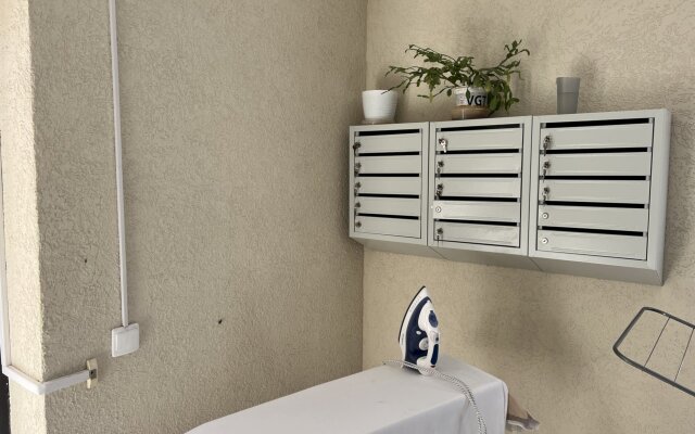 Апартаменты 064 Мира 3