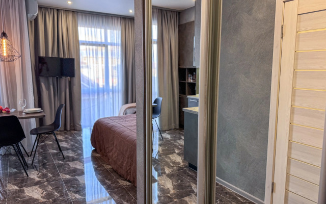 Akvamarin Stilnaya Studiya Na Pervoy Beregovoy Linii Flat