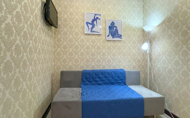 Dvukhkomnatnaya U Metro Akademicheskaya Flat