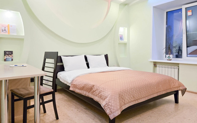 Апартаменты на Эшкинина Сеть ЙоХоум