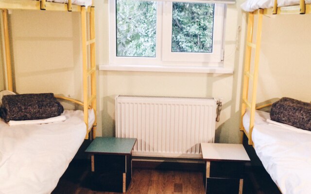 Capsularhouse Hostel