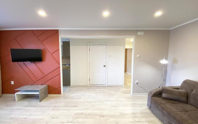 Апартаменты Добрые Сутки на Мухачева 133/2-49