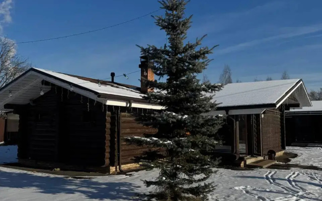 Russkie Traditsii Hotel