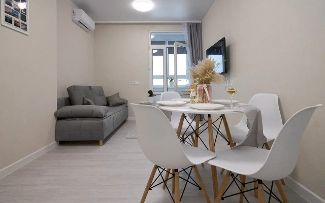 Uyut U Okeanisa I Parka Shveytsariya Apartments