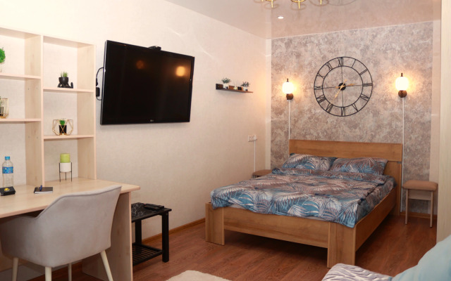 Ryadom S Parkom Flat