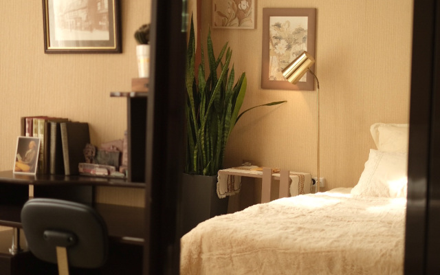 Starinny Dom S Dvorikom V Tsentre Flat