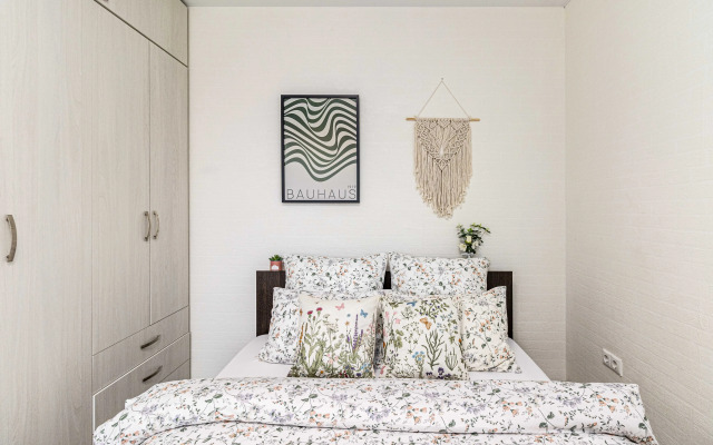 Квартира университетская 49