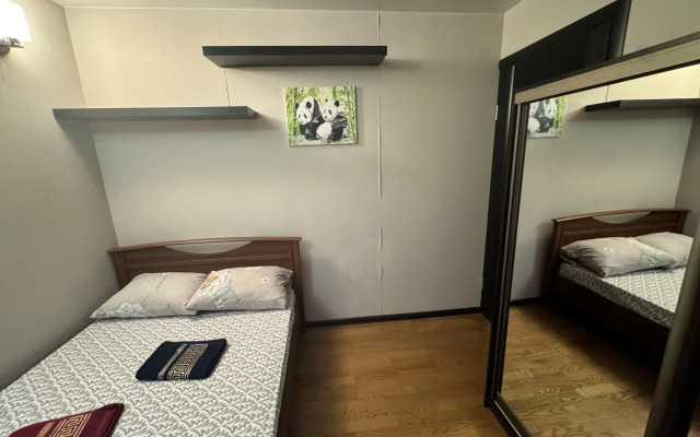 Na Naberezhnoy Flat