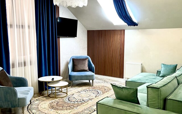 Ogonek Hotel