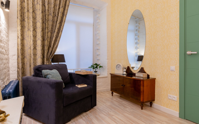 Апартаменты c камином у Невы