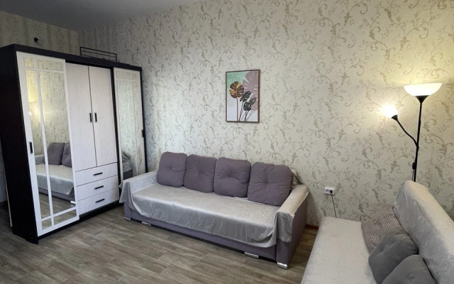 Na Kuzymina 30/2 Flat