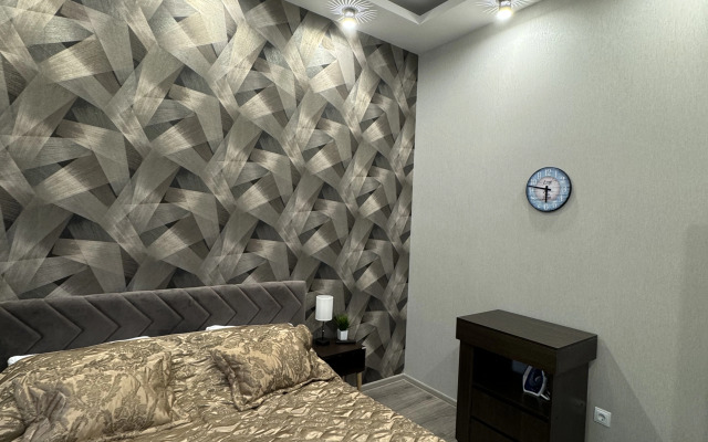 49m2 Na Beregu So Svoyej Terrasoy Flat