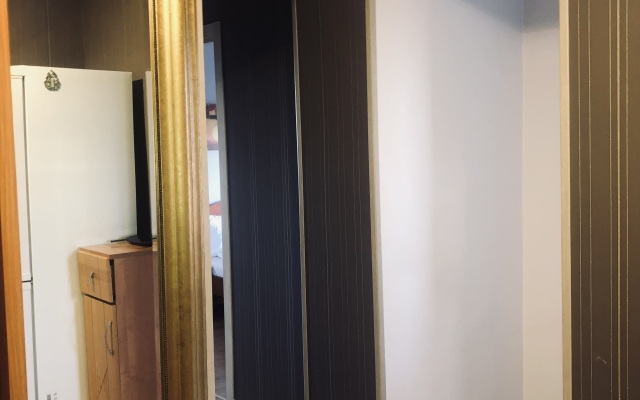 Uyutnaya 3-kh Komnatnaya Flat