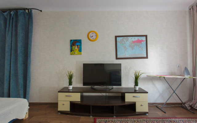 Апартаменты Свежо Comfort у Метро (Бурнаковская)