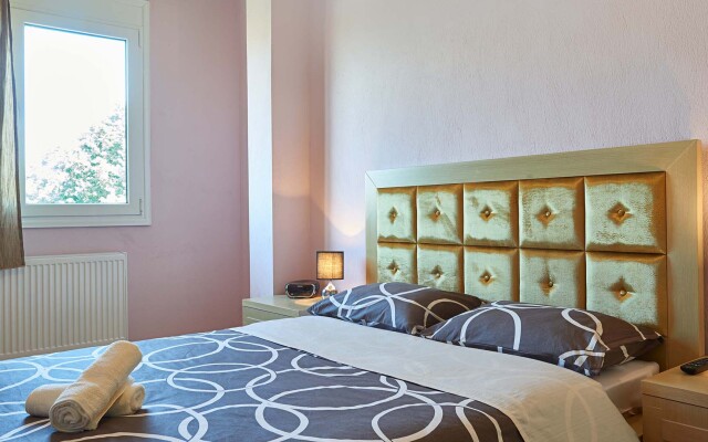 Amatia Summer House Vourvourou Villa