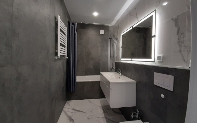 Apartamenty na Ulitse Tihaya v Tsentre