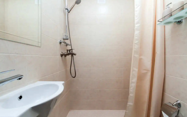 Апартаменты Домант Орджоникидзе 33 (1)