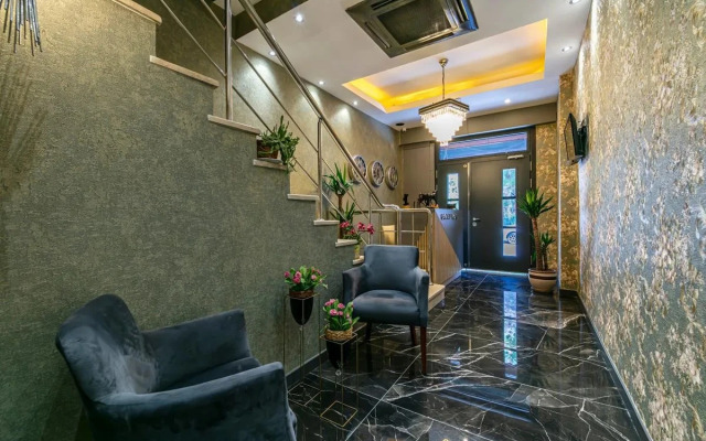 Отель Solo Special