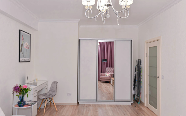 V stile fyyuzhn Flat