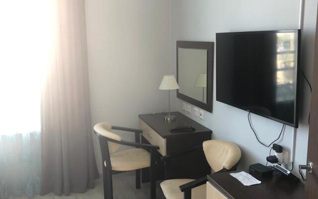 Sea Side Apartments 14
