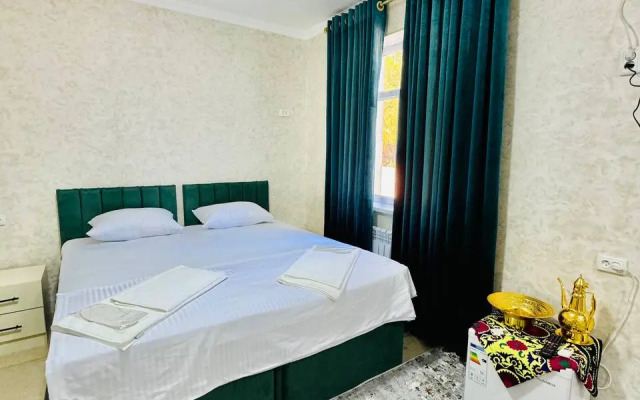 Khan Apart-hotel