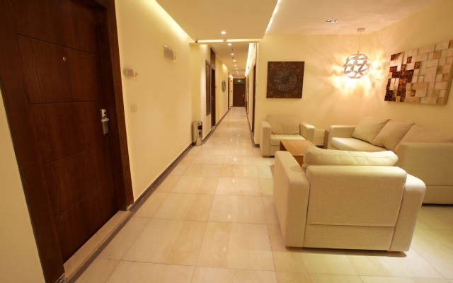 Lujain Hotel Suites