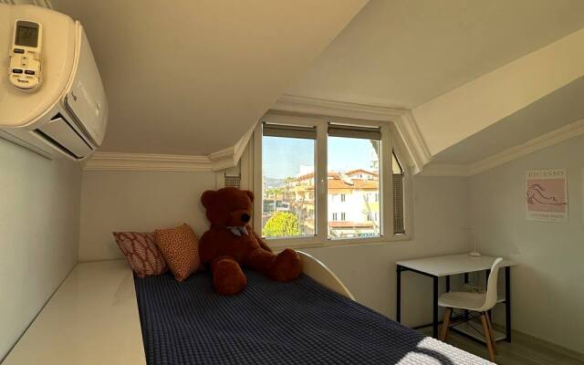 Bolshaya ryadom s Morem Flat