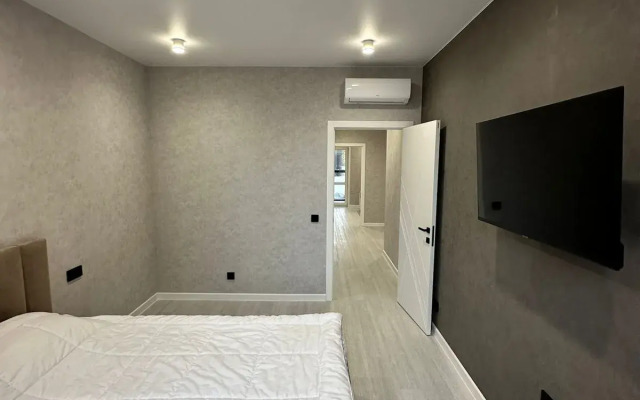 Na Adelya Kutuya Flat