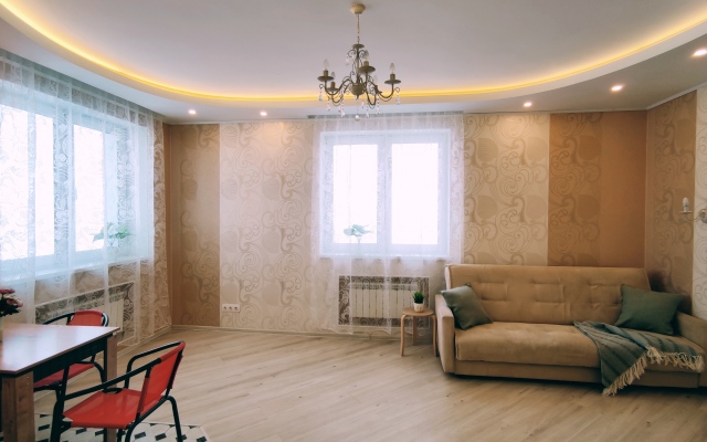 Komfort Na Tsentralnom Proyezde 17 Apartments