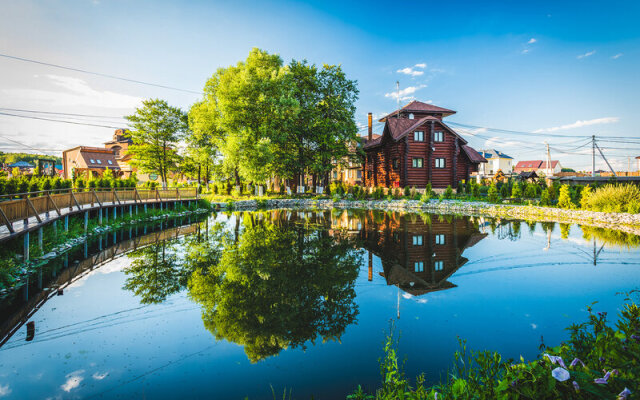 Zagorodnyij Klub Lachi Hotel