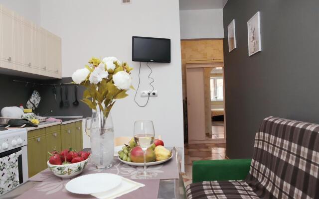Na 14 Etazhe Mkr Suponevo K10 Apartments
