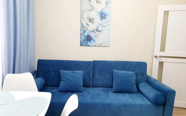 Квартира с Лоджией на Комсомольском Проспекте 4