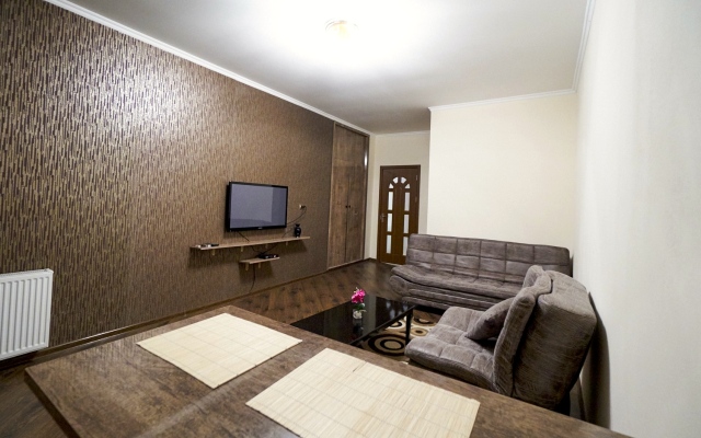 Elena Guest House