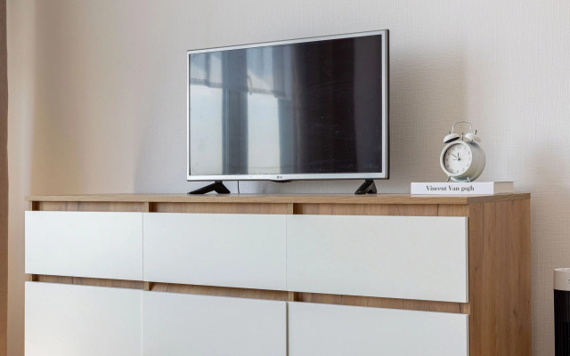 Gosti Lyubyat Na Primorskoy Flat